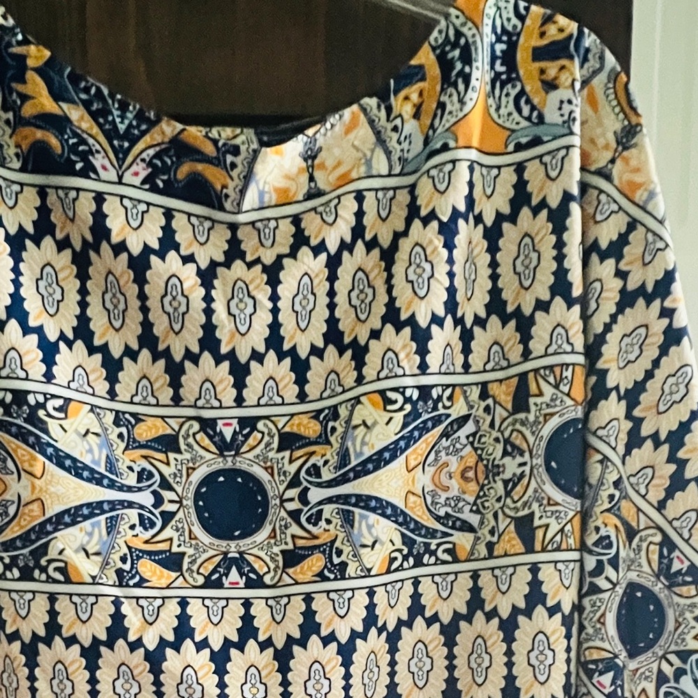 Women’s Blue and Gold Fall Top